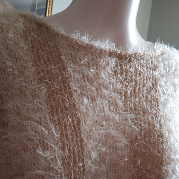 Sweater - Creamy Beige and Gold - Sz M/L - GED London - Picture 3 of 5